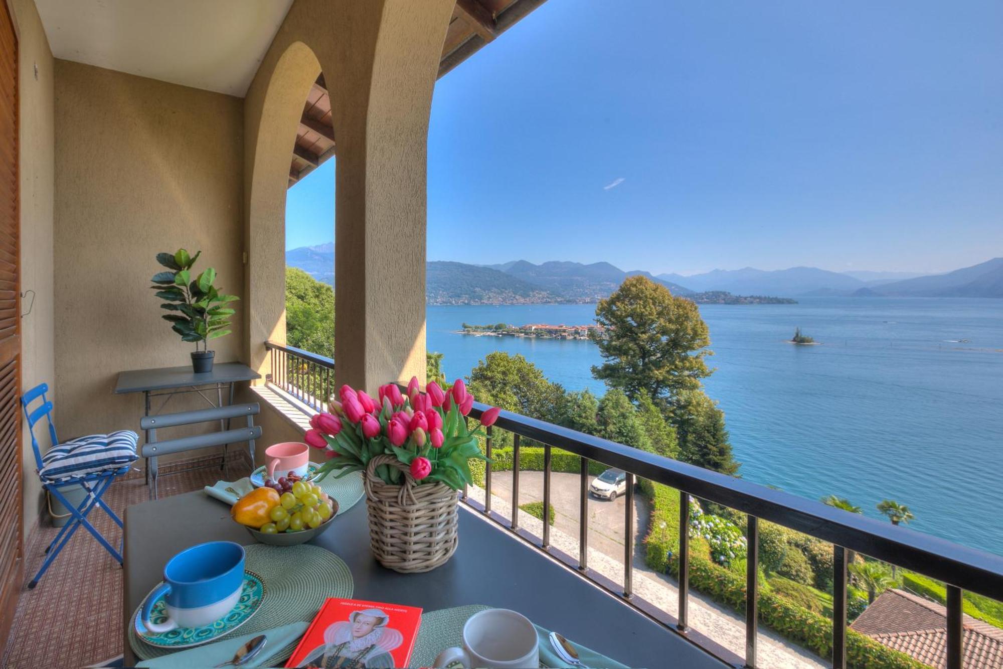 Pandora Lake View Stresa - Happy Rentals Buitenkant foto