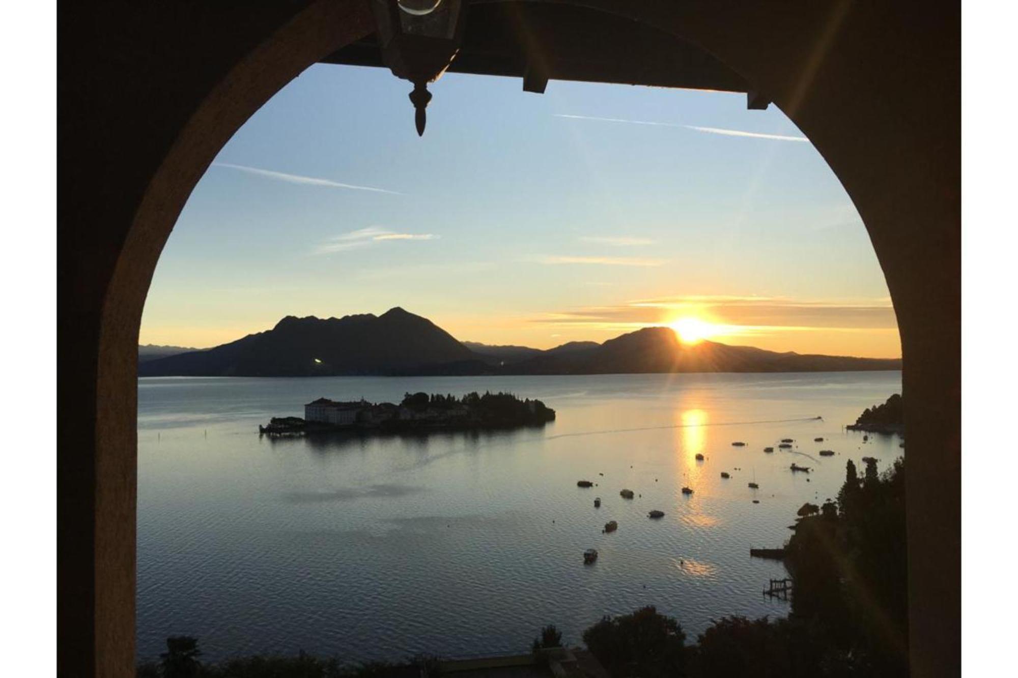 Pandora Lake View Stresa - Happy Rentals Buitenkant foto