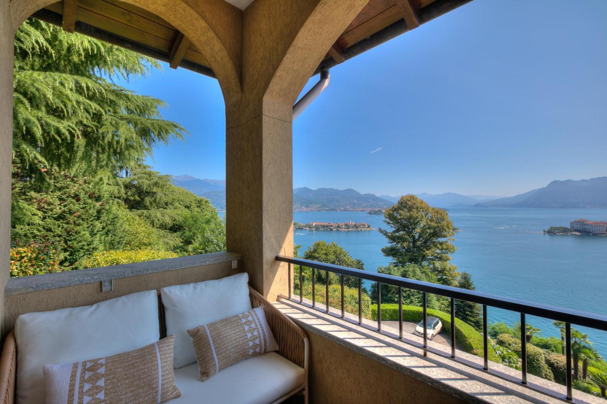 Pandora Lake View Stresa - Happy Rentals Buitenkant foto